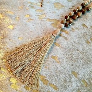 NWOT Tassel Necklace Beads Gold Boho